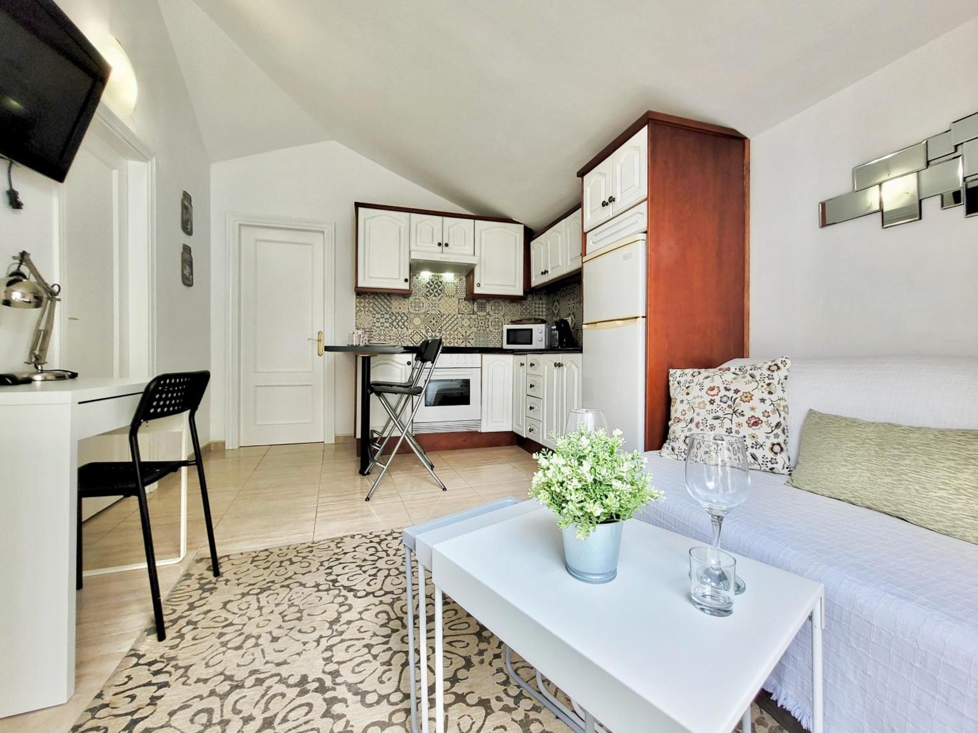 Miranda Penthouse Ad With Free Parking Appartement Puerto de la Cruz  Buitenkant foto